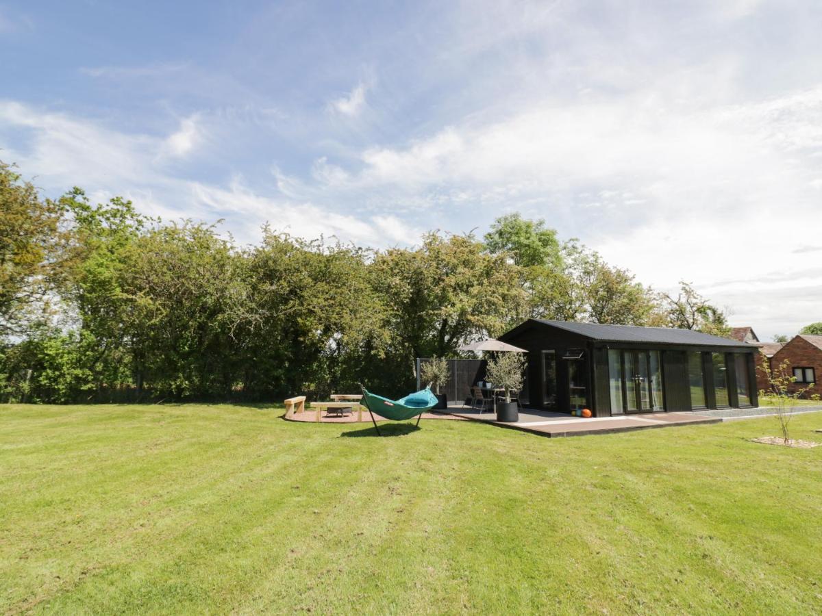 The Tractor Shed Worcester Exterior foto